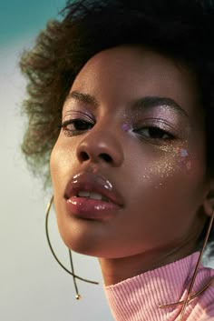 ETHEREAL | Blanc Magazine Online Fashion Editorial Exclusive Editorial Make-up, Fashion Editorial Makeup, Editorial Vogue, Model Tips, Makeup Tip, Glitter Makeup, Editorial Makeup, 인물 사진