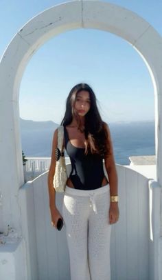 Mallorca Outfit, Holiday Outfits Summer, Top Aesthetic, European Summer Outfits, Estilo Real, Trip Outfits, Italy Outfits, Cruise Outfits