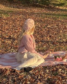 Join me on a picnic?🧺🍂💗🎀 Dress: @thecountry_boutiques cardigan + skirt: @simpleretro #cottagecore #cottagecoreaesthetic #princesscore #princesscoreaesthetic #coquette #pfg #pinkpinkpink