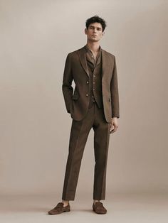 Brown Suits For Men, Mens Formal Outfits, Best Suits For Men, Prom Dinner, Stylish Mens Suits, Casual Chic Outfits, Brown Suit, Classy Suits, Mens Summer Outfits