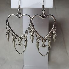 Length: 3-5cm Trendy Alloy Drop Earrings, Trendy Nickel-free Dangle Plug Earrings, Trendy Dangle Plug Earrings, Nickel Free, Heart-shaped Alloy Jewelry For Pierced Ears, Trendy Nickel-free Dangle Chandelier Earrings, Trendy Nickel Free Dangle Chandelier Earrings, Edgy Silver Metal Plug Earrings, Trendy Alloy Single Earring, Edgy Dangle Jewelry