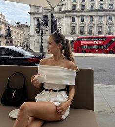 Latina Outfits, Money Fashion, Chic Business Casual, Casual Day Outfits, Elegante Casual, Paris Outfits