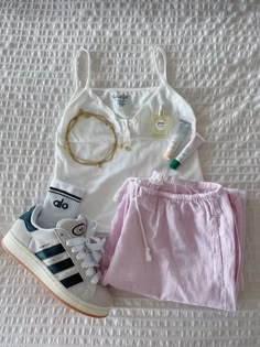 #ootd #outfitoftheday #fit #fitness #brandymelvilleusa #brandymelvilleoutfits #basic #coquetteaesthetic #viralpost #running #inspo★ʾʾ #outfitideasforwomen Running Inspo, Preppy Fits, Outfit Inspo Summer, Casual Preppy Outfits, Trendy Outfits For Teens, Back 2 School, Outfit Inspo Casual, Cute Preppy Outfits, Stockholm Style