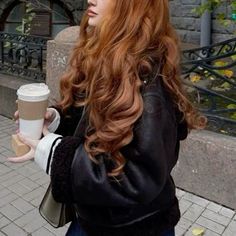 Different Hair Cut, Lily Evans Potter, Ginger Hair Color, Lily Evans, Long Blonde, Different Hairstyles, Saint Petersburg, Ginger Hair, Coop