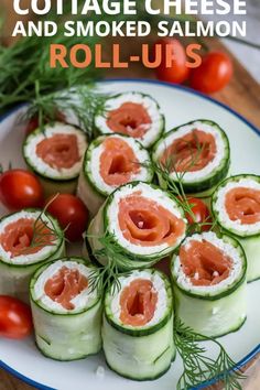 Cucumber roll-ups filled with cottage cheese and smoked salmon, garnished with dill and cherry tomatoes. Cottage Cheese Salmon, Salmon Lox Ideas, Smoked Salmon Roll Ups, Salmon Cottage Cheese, Smoked Salmon Wrap, Smoked Salmon Appetizers, Salmon Wraps