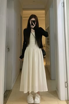 Japanese Dress Outfit, White Dress Casual Outfit, Korean Fashion Dress Casual, Korean Outfits Men, Aesthetic Korean Fashion, Aesthetic Dress Outfit