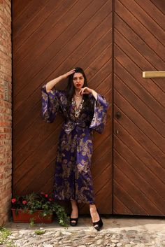 Purple gold  kimono robe 👘made by Monelia .Handmade in Italy. Fabric of kimono is Luxury satin from Abu Dhabi. You can wear a kimono with a belt as a dress or as a jacket without a belt. The designer takes part in Italian fashion show. The outfit is appropriate for city walks, New York street style outfit.   purple gold kimono robe One size M-XL Satin with lining Sicilian charm necklace Heart chain necklace matte brass Heart earrings matte brass You can buy only kimono or complete with designer Sicilian Jewelry, Satin Kimono Dress, Gold Kimono, Streetstyle Outfit, New York Street Style, Satin Kimono, Heart Chain, Urban Looks, Kimono Dress