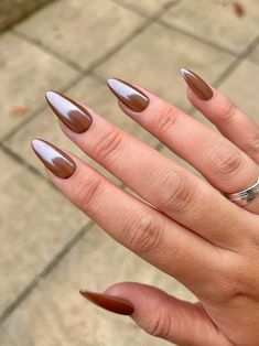 Get inspired with gorgeous fall nail designs that are perfect for both fall and winter seasons. Try these cozy colors and trendy patterns! #fallnails #winternaildesigns #fallnailtrends #winternails2024 Nagellack Trends, Stunning Nails, Chrome Nails Designs, Her Nails, White Nail, Dip Powder Nails, Dipped Nails