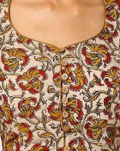 Kalamkari Suit Designs, Beige Blouses, Kalamkari Blouse Designs, Chudithar Neck Designs, Chudi Neck Designs, Kalamkari Print, Cotton Blouse Design