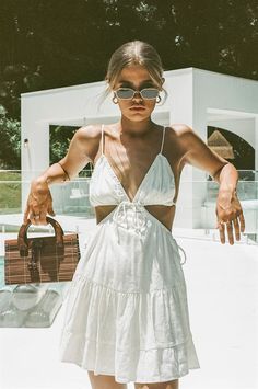 Izabella Dress - White – SABO SKIRT Mexico Swimwear, Linen Chic, Cruise Fits, Flat Strappy Sandals, Vacation Fits, Vibes Outfit, Greek Summer, Summer Outfits Minimalist, Honey Moon