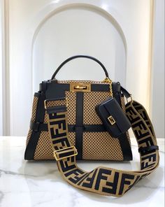 Hand Bags For Women, Lv Bags, Cute Handbags, Kelly Bag, Handbag Heaven, Lv Handbags