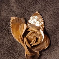 Gold Rose Hair Clip Rose Gold Hair Clip, Gold Hair Clip, Rose Hair Clip, Rose Gold Hair, Rose Hair, Gold Hair, Gold Rose, Wedding Inspo, Hair Clip