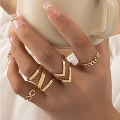 Material: Iron Ring Sizes Between 6-8 Top Rated Seller Quick Shipper Open To Offers 1800+ Listings Sold Hand Jewelry Rings, Dope Jewelry Accessories, Midi Ring Set, Sterling Silver Promise Rings, Iron Ring, Statement Accessories, Gold Charms, Gold Collar, Midi Rings