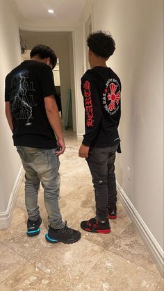 Jordan 4 Red And Black Outfit, Jordan 4 Red Thunder Outfit Men, Jordan 4 Red Thunder Outfit, Takuache Outfits, Takuache Outfits Guys, Jordan 4 Outfit, Drip Clothing