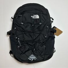 The North Face Unisex Borealis Backpack **Price Is Firm** No Offers, Ty! Listing Is For Backpack Only! Brand New With Tags! Lighten The Load With The Classic Borealis Backpack Details: - Tnf Black Color - Flexvent Injection-Molded Shoulder Straps With A Top Layer Of Atilon Foam For Added Support - Comfortable, Padded Airmesh Back Panel With Spine Channel And Pe Sheet For Extra Back Support - Adjustable Shoulder Straps Provide A Comfortable And Snug Fit - Removable Waist Belt - Large Main Compart North Face Backpack School Black, Backpack Aesthetic Men, Backpack Stitching, Northface Backpacks Aesthetic, North Face Bookbag, Northface Backpacks, Black North Face Backpack, North Face Borealis Backpack, The North Face Backpack