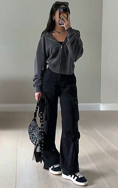 Look Legging, Easy Trendy Outfits, Baggy Pants, Mode Inspo, Cute Everyday Outfits, Senior Year, Casual Style Outfits, Fit Inspo