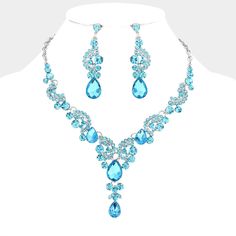 Necklace Size : 17.5" + 3.5" L Decor Size : 2.5" L Earring Size : 2.5" L Silver Necklace Prom, Turquoise Accessories, Prom Necklace, Prom Tiaras, Aqua Necklace, Pageant Jewelry, Blue Jewelry Set, Teal Necklace, Bling Things