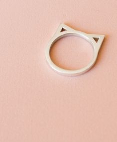 Anillo orejas gato Laser Cut Ring, Hollow Ring, Dog Ring, Kawaii Jewelry, Jewelry Words, Cat Ring, Cute Rings, Animal Jewelry