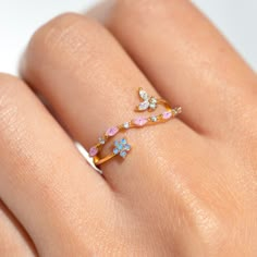 The cutest ring you've ever seen (until you look at our other rings) has entered the chat! Like a gentle flutter of wings, our Sweet Pea Adjustable Ring will capture your heart with its daintiness and captivating design. Dainty Wedding Ring Silver, Kawaii Rings, Layer Rings, Colorful Rings, Best Friend Rings, Preppy Jewelry, Pretty Jewelry Necklaces, Cute Engagement Rings, Indie Jewelry