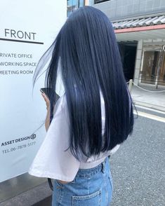 Blue Natural Hair, Midnight Blue Hair, Blue Grey Hair, Navy Blue Hair, Blue Black Hair, Dark Blue Hair, Dark Brunette Hair, Hair Stylies