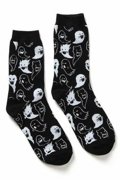 Gothic Tights, Elf Fashion, Masc Fashion, Png Clothes, Funky Socks, Tights Socks, Fun Socks, Dark Elf, Emo Outfits