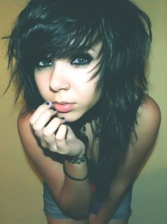 Messy is good sometimes - wondering if I could pull this off.. Emo Fringe, Twisted Hair, Child Hood, Scene Queens, Tumblr Hair