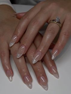 Pearly French Nails, French Nails Pearl, Unique Bridal Nails, Y2k Almond Nails, Marble French Tip Nails, Reverse French Tip, Creme Nails, Marble French Tip, Nails Inspiration Wedding