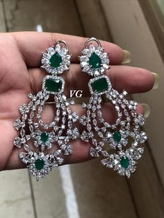 Wedding Parents, Diamond Earrings Indian, Ash Jewelry, Parents Meeting, Diamond Jewelry Set, Sunflower Jewelry, Earring Sets