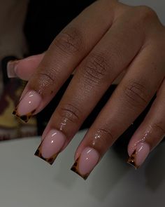 Tortoise frenchies 🫶🏽 Check the website for some availability every Friday at 8 pm💅🏾 -Check out the first pinned post for nail courses info and Dm for more questions @notpolish_thao @notpolish_nails Neutralizer Cuticle oil Triple x bond Powder 💰Code: keylla @melodysusie_official Dust collector 💰Code: keylla @joxcosmetics @nailedby.jo Monomer 💰Code: Keylla Notpolish Nails, Nail Courses, Pinned Post, Dust Collector, Cuticle Oil, Tortoise