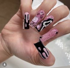 No You Hang Up Nails, Scream Nails, Horror Nails, Vibrant Nails, Nail Fashion, Bling Acrylic Nails, Halloween Nail Designs, Nail Nail