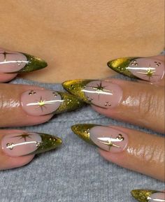 Green Yellow Cat Eye French Tip Nude Nail Back To School Gold Glitter Nails, Heart Nails, Fire Nails, Funky Nails, Pretty Acrylic Nails, Dope Nails, French Tip Nails, Best Acrylic Nails