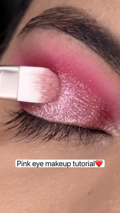 Pink Dress Eyeshadow Look, Smokey Pink Eye Makeup Tutorial, Eye Makeup On Pink Dress, Pink Eye Shadow Tutorial, Pink Eyeshadow Looks Step By Step, Dark Pink Makeup, Pink Eye Makeup Tutorial, Makeup Learning, Simple Eyeshadow Tutorial