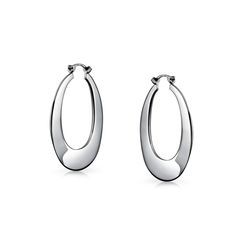 Sterling silver hoop earrings are a classic item every woman needs. These lightweight earrings are the perfect modern jewelry accent to any women's classic style. Featuring a sleek polished silver squared design, these silver hoops for women are sure to impress. Huggie Earrings Silver, Ring Men, Sterling Silver Hoop Earrings, Snap Back, Sterling Silver Hoops, Online Jewelry Store, Simple Jewelry, Bling Jewelry, Silver Hoops