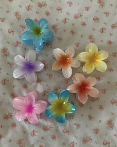 Flower Claw Clips, Bloom Hair, Hawaii Hair, Hawaiian Flower Hair, Super Bloom, Flower Hair Claw, Thick Hair Styles Medium, Gloss Labial, Wild Orchid