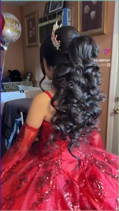 Hairstyle For 15 Birthday, Simple Hairstyles For Damas, Long Quince Hairstyles, Hairstyle For Sweet 16, Quince Hair Front View, Hair For 15 Hairstyles, Up Hairstyles For Quinceanera, Cute Hairstyles For Sweet 16, Hair Ideas Quinceanera