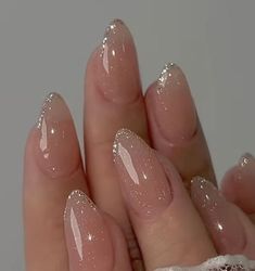 Tattoo Nails, Hairstyles Anime, Fashion Tattoo, Graduation Nails, Quartz Nail, White Nail