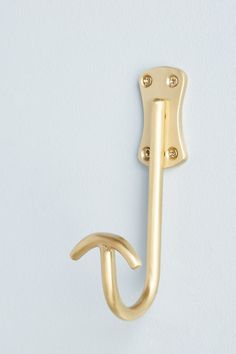 an image of a hook on the wall