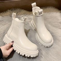 Winter Chelsea Boots, Beige Boots, White Ankle Boots, Mid Heel Boots, Heeled Chelsea Boots, Gothic Shoes, Black Platform Shoes, Botas Chelsea