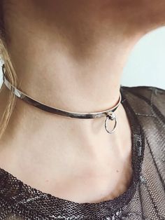 A minimalist design on Sterling silver 925 fully handmade.This choker upgrades all outfits. All of my pieces are fully handcrafted please allow for small variances from piece to piece, as this is the feature of owning one of the kind handmade jewelry. It might also like https://www.etsy.com/listing/510180247/sterling-silver-braceletsterling-silver https://www.etsy.com Feel free to ask me for personal orders or further questions. Handmade Sterling Silver Pendant Choker, Handmade Sterling Silver Choker In Silver, Modern Silver Choker For Everyday, Modern Silver Everyday Choker, Everyday Silver Clavicle Chain Choker, Handmade Minimalist Choker Jewelry, Minimalist Handmade Choker Jewelry, Elegant Silver Choker For Everyday, Handmade Sterling Silver Choker