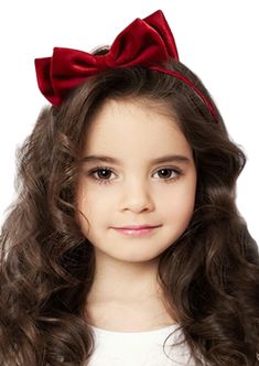 girls velvet bow headband Ddlc Plus, Flower Girl Hair Bows, Twirl Girl, Christmas Crown, Christmas Party Hairstyles, Hairstyle Ideas Easy, Christmas Velvet, Pageant Hair, Indoor Family