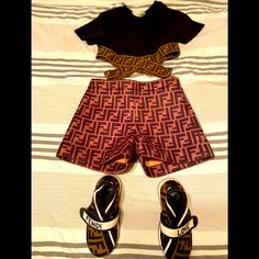 Came From Milani Boutique ! Downtown Chicago Yes Its Real ! Trendy Fitted Brown Set, Downtown Chicago, Matching Sets, Black And Brown, Kids Shop, Fendi, Chicago, Boutique, Black