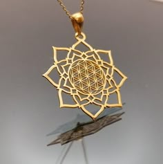 Flower of Life 18k 14k Real Solid Gold - Flower of Life Pendant - Lotus Flower of Life Symbol - Geometric Charm Necklace ▶ 14K Solid Gold (585) ▶ 18K Solid Gold (750) ▶ Options: White,Rose,Yellow ▶ You can buy this necklace without chain. ▶ You can order 14k Real Gold ,18k Real Gold ABOUT NECKLACE Handmade with 14k/18k solid real gold . You can order this Flower of Life necklace with 3 different color options, 5 different necklace length options and free & express shipping to the all-around the Hindu Jewelry, Flower Of Life Symbol, Sacred Geometry Symbols, Islamic Jewelry, Jewelry Photography Styling, Mens Gold Jewelry, Life Symbol, Gem Necklace, Jewelry Design Earrings