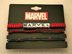 Marvel Stuff To Buy, Spider Man Bracelet Beads, Spider Man Jewelry, Marvel Bracelets, Marvel Gift Ideas, Bracelet With Letters, Marvel Merch, Marvel Diy, Marvel Accessories