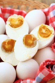 an image of eggs in a basket on the table