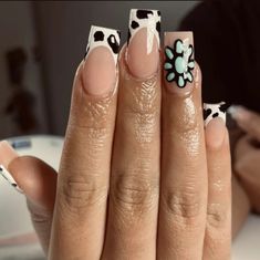 Country Western Nail Designs Cowprint Nails Long, Western Nails French Tip, Cowprint Nail Design Short, Long Western Nails, Purple Western Nails, Western Short Nails, Western Nails Turquoise, Western French Tip Nails, Nails Acrylic Western