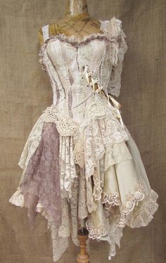 Fairytale Dress, Fantasy Dress, Mode Inspo, Fantasy Fashion, Fancy Dresses, Costume Design, Pretty Dresses, Aesthetic Clothes