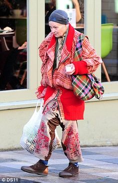 Punk Mode, Vivienne Westwood Fashion, Conceptual Fashion, Advanced Style, Ageless Style, Top Design Fashion, Japanese Fashion, British Style, Punk Fashion