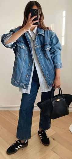 Adidas Samba Outfits, Fall Weekend Outfits, Samba Outfits, Adidas Samba Outfit, Samba Outfit, Jean Jacket Outfits, Denim Jacket Outfit, Spring Inspo, Cozy Fall Outfits