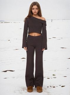 Oliviamark - Supremely Soft Knit Trousers in Tall and Chocolate Knitted Leggings, Knit Trousers, Warm Chocolate, Pants Brown, Brown Outfit, Knit Leggings, Chocolate Color, Decadent Chocolate, Cozy Knit