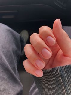 Short Bare Nails, Natural Nail Shapes, Short Natural Nails, Bare Nails, Fun Nail Colors, Plain Nails, Fall Nail Trends, Clean Nails